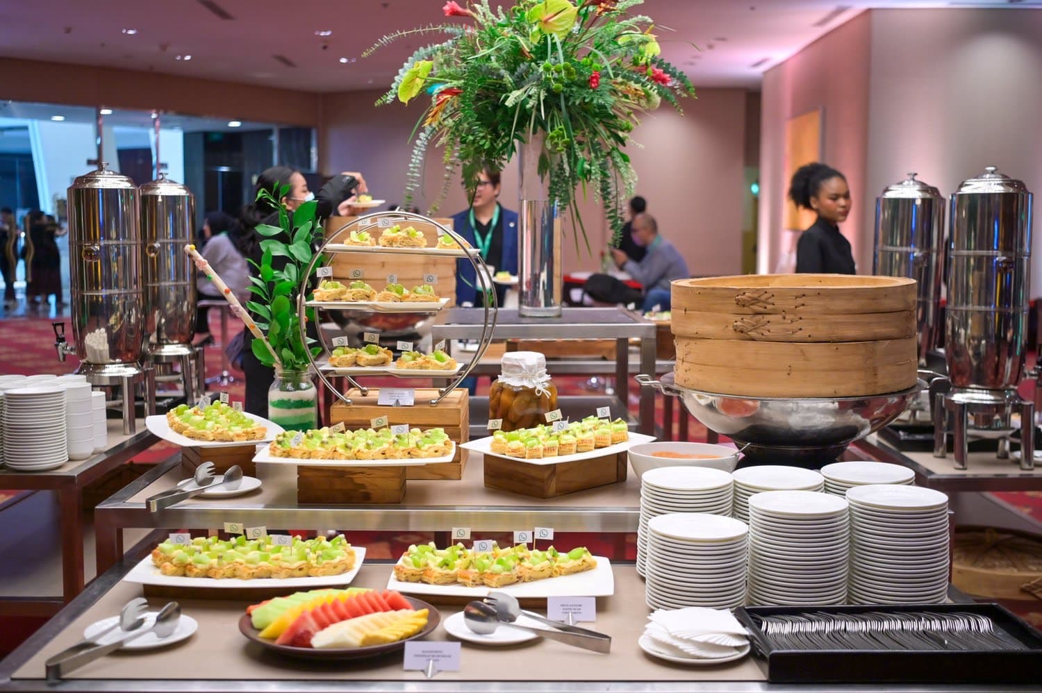 Featuring bakso cart live stations and grab-and-go food expertly prepared by the hotel.